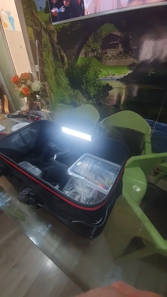 Bunics LED-Unterbauleuchte / Schranklicht mit PIR-Sensor – kabellos, USB wiederaufladbar & dimmbar photo review